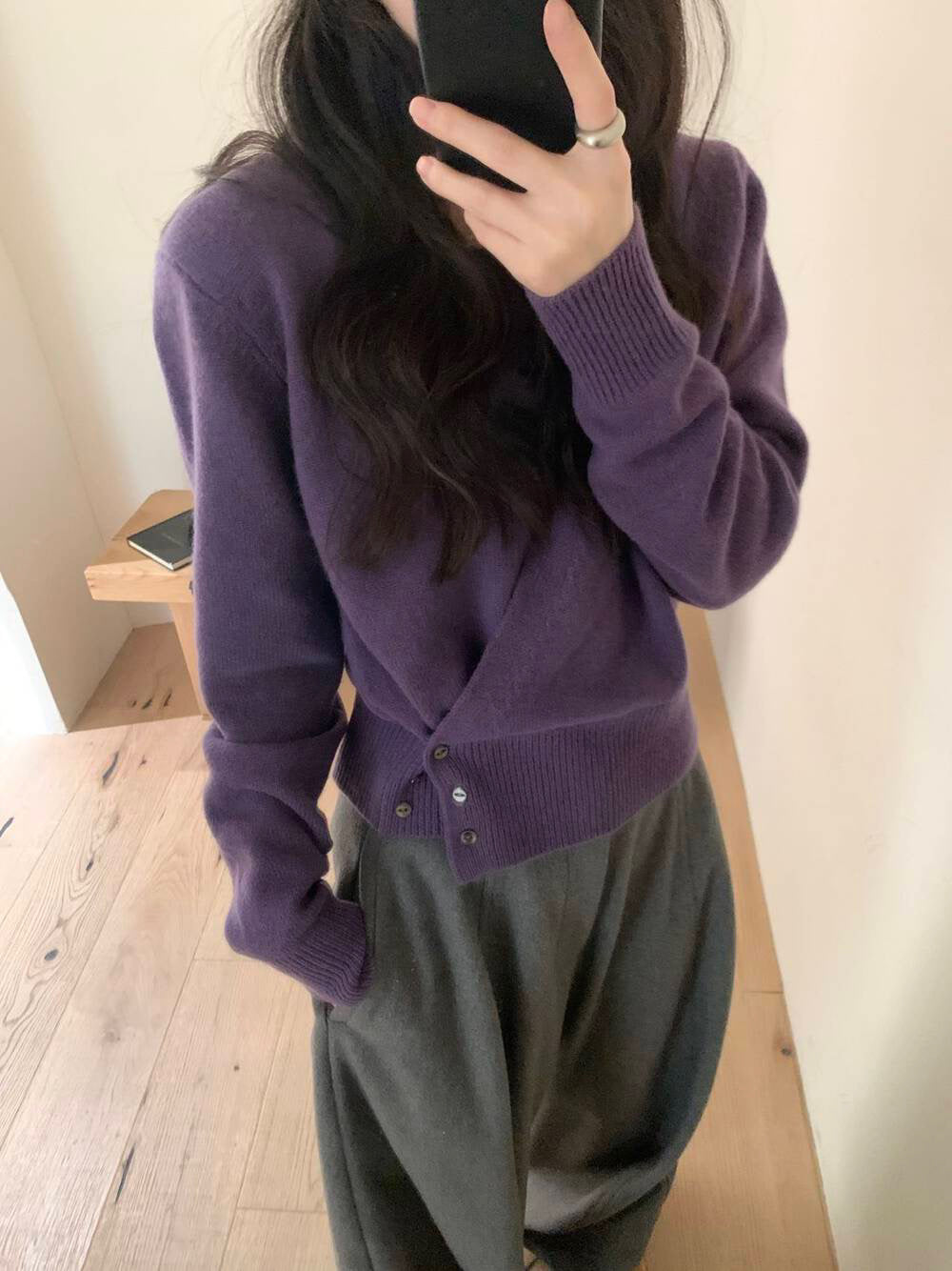 // 100%羊毛軟糯高質交叉鈕扣NT