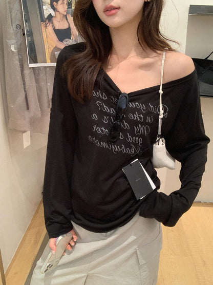 // 可斜肩2ways字母薄長袖TEE