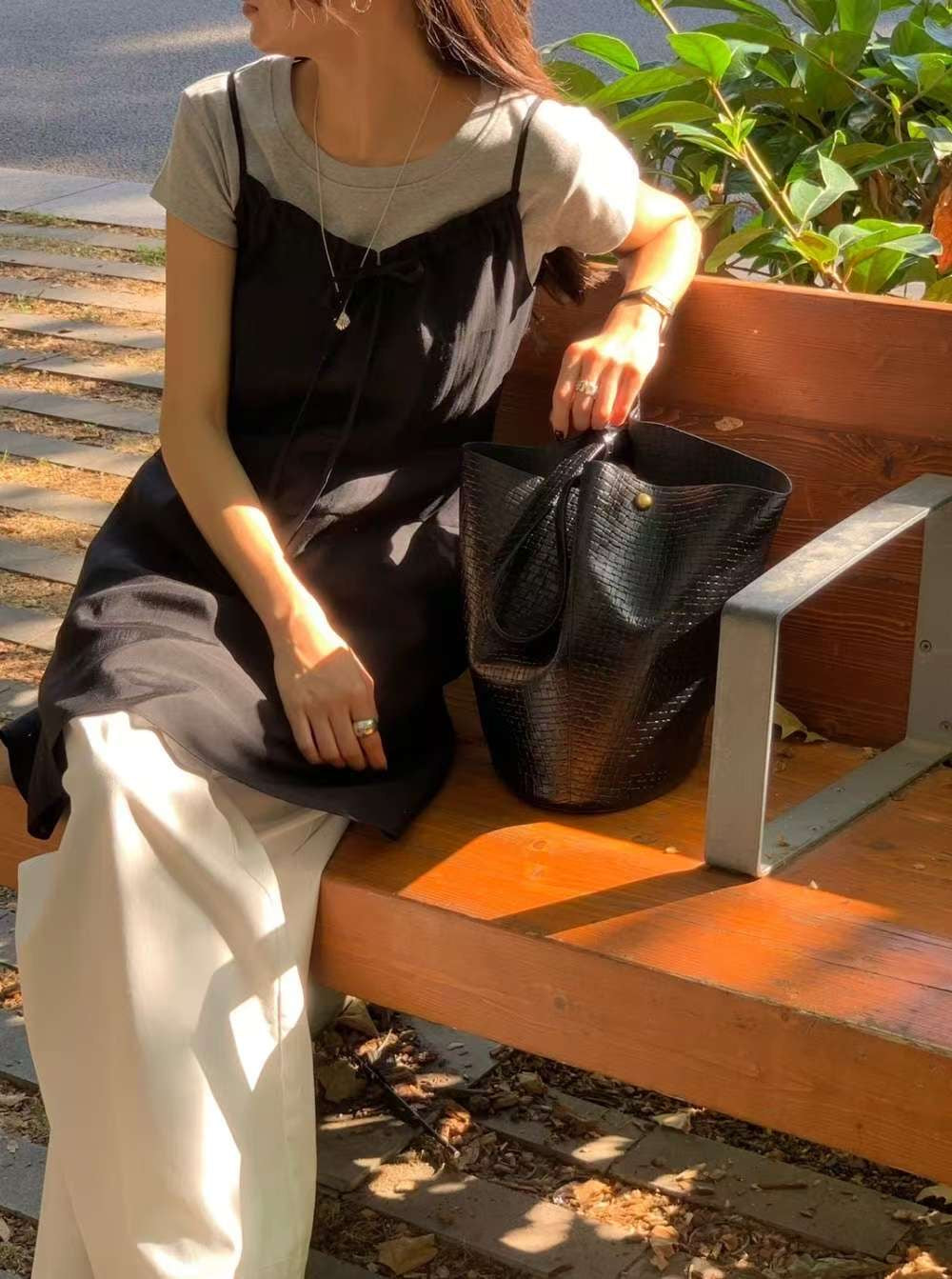 // silky質感綁帶領微魚尾長吊帶