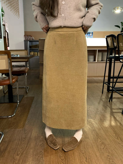 // 復古簡約直紋燈芯絨後開叉中裙
