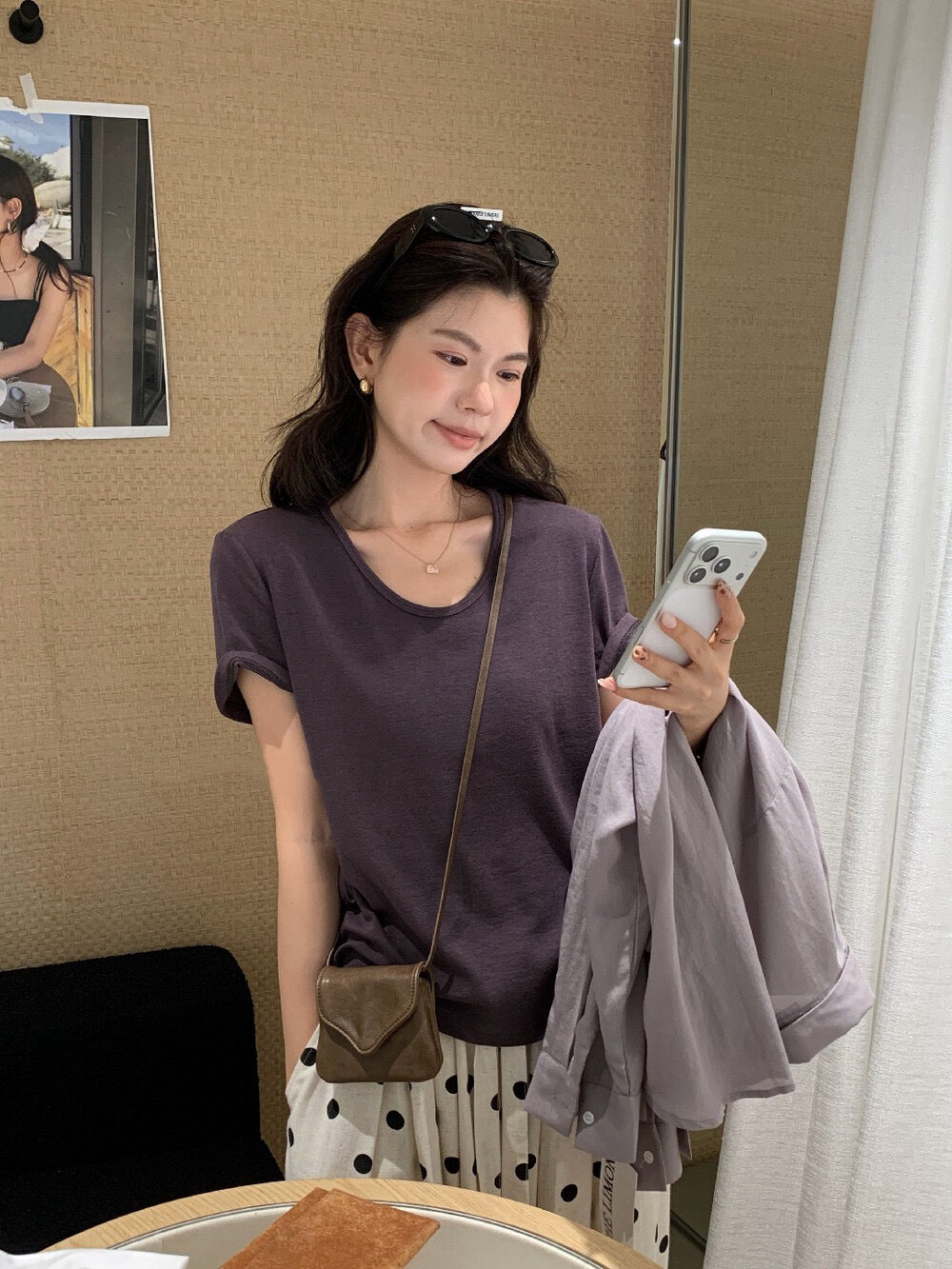 B64 / 熱賣12色U領純色TEE