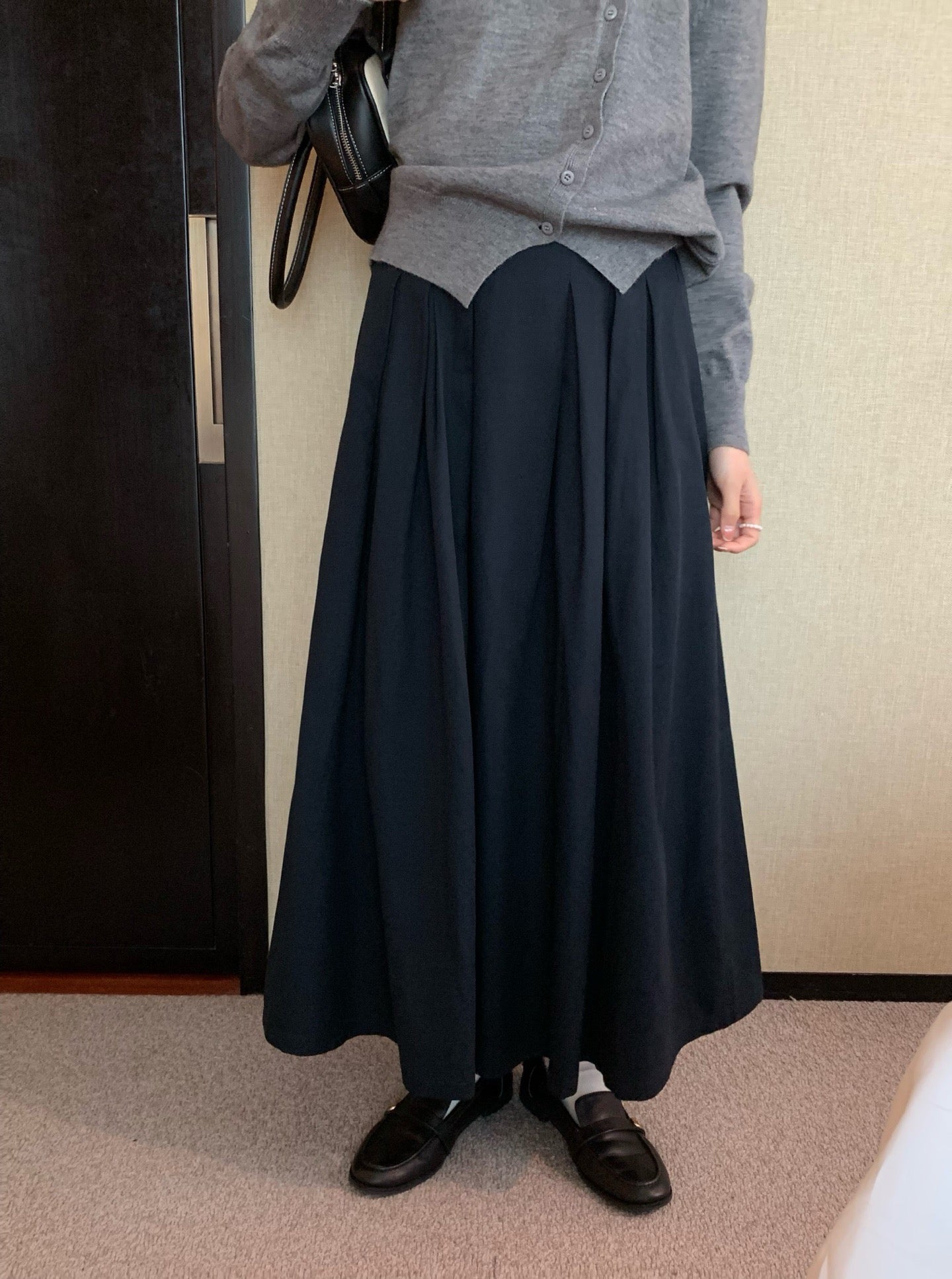 // lyocell壓褶遮肉休閒感SK