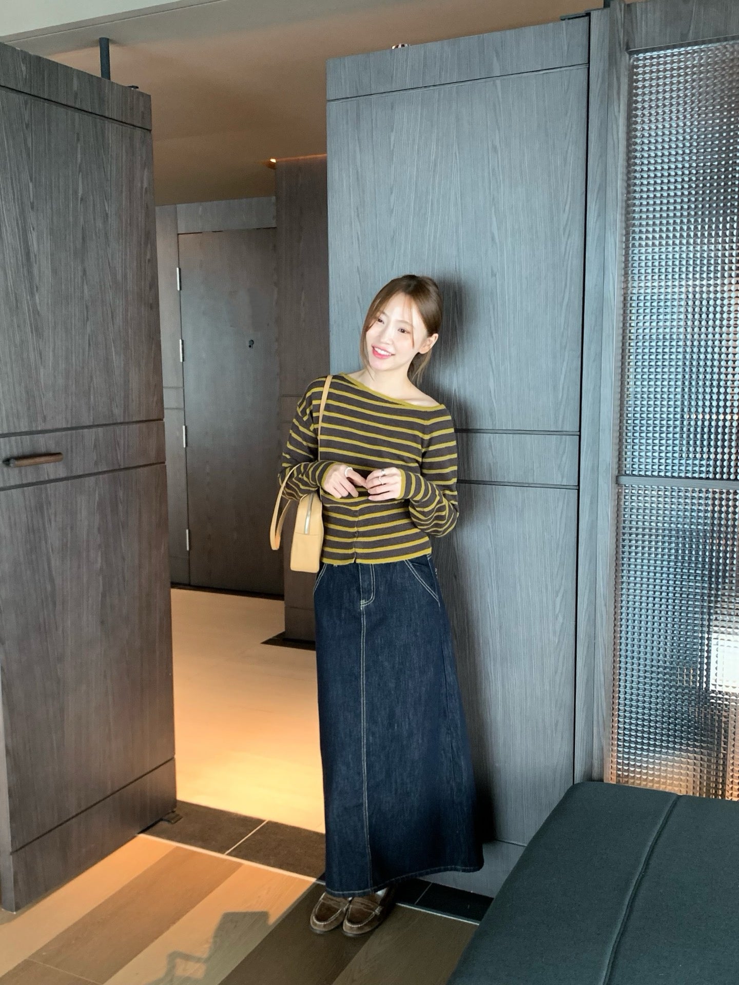 // 後開叉小復古微A字牛仔SK