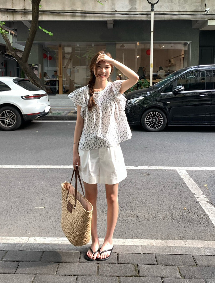 // lace邊飛飛袖小碎花BL