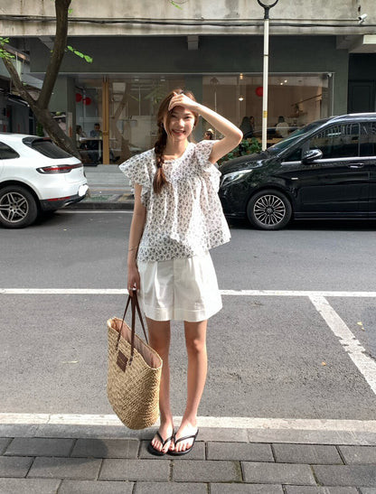 // lace邊飛飛袖小碎花BL