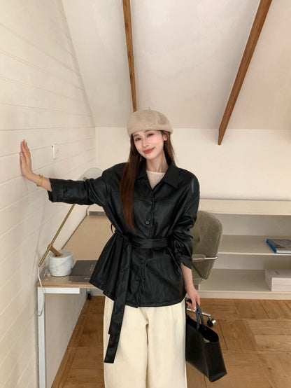 // 超軟復古翻領中長腰帶皮外套