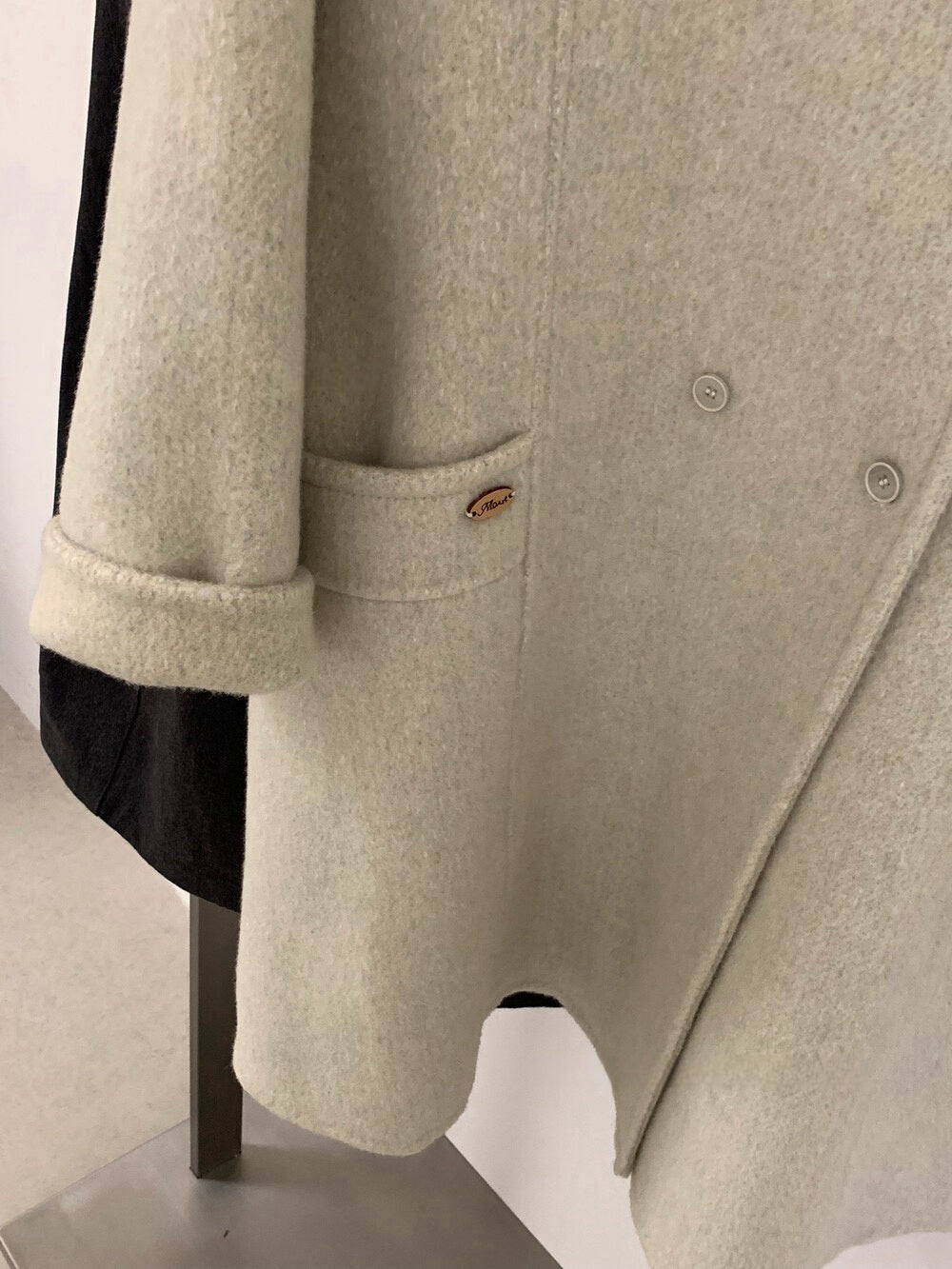 // 100%羊毛經典雙排扣手工雙面外套