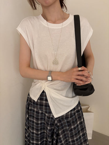 // 小飛袖不規則皺褶TEE