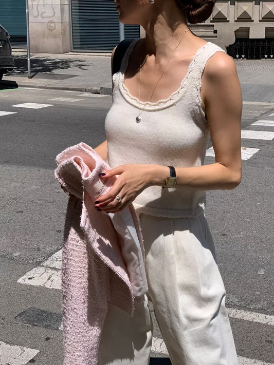設計師款 // 可單穿或疊穿鈎針花邊領針織背心