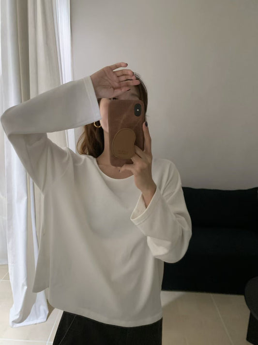 // 設計感微收腰鈕扣TEE