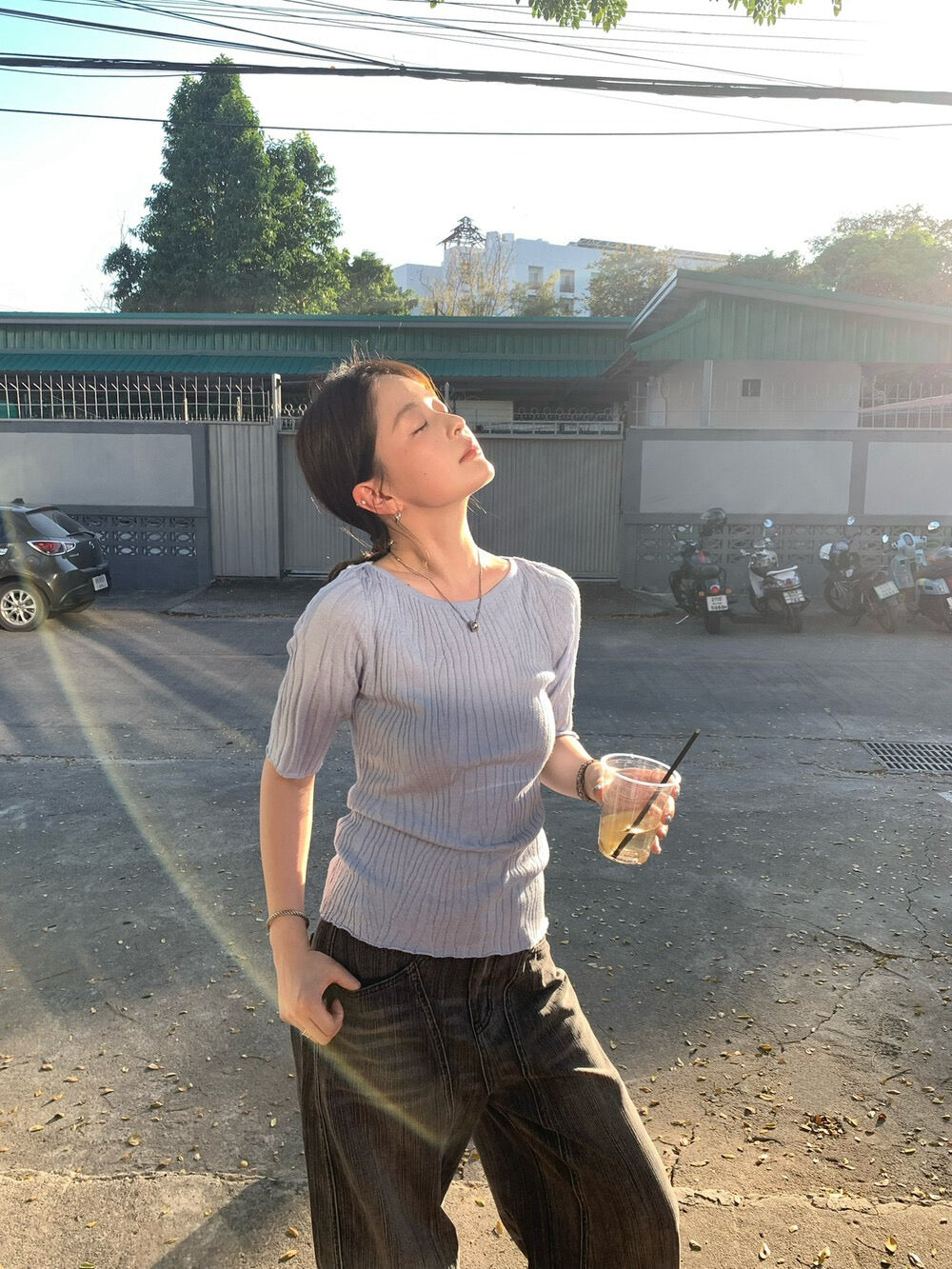 🌵 肌理感樹紋修肩彈性針織上衣