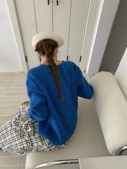 // 12色超美色系V領排扣羊絨紗CD