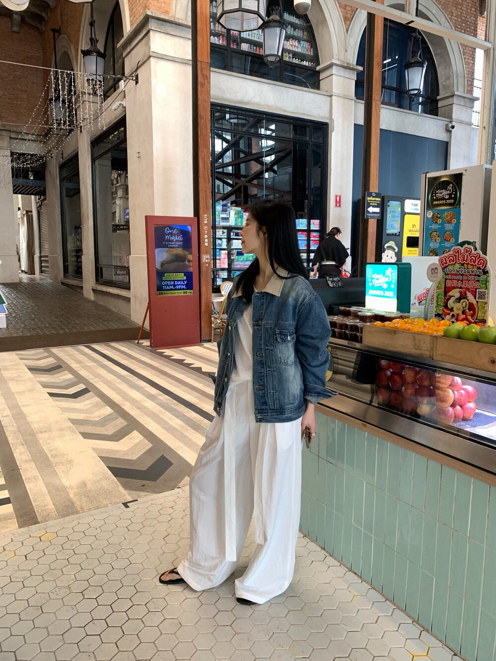 🥤 壓褶質感連腰帶闊腳褲