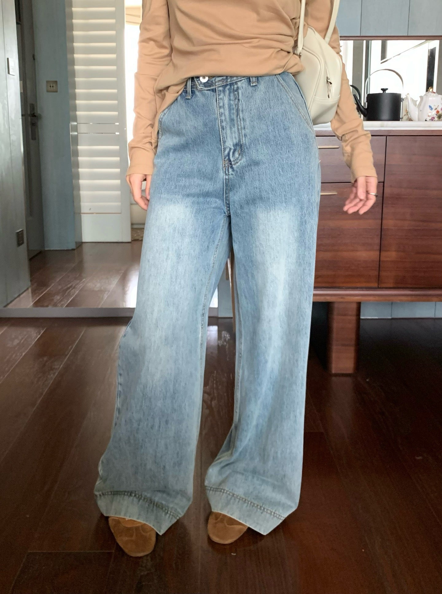 // 搭扣褲頭超顯腿長全長牛仔褲