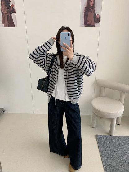 // 鬆弛感上下拉鍊連帽間條CD