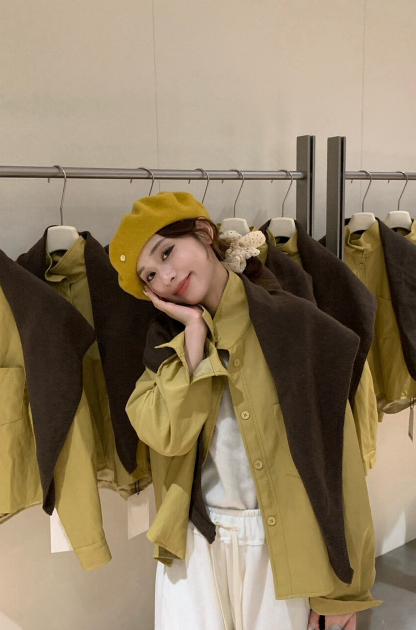 // 立領設計超軟彷皮外套(連披肩)