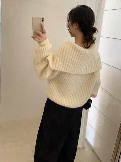 // 8%wool溫柔一字領鈕扣大翻領毛衣