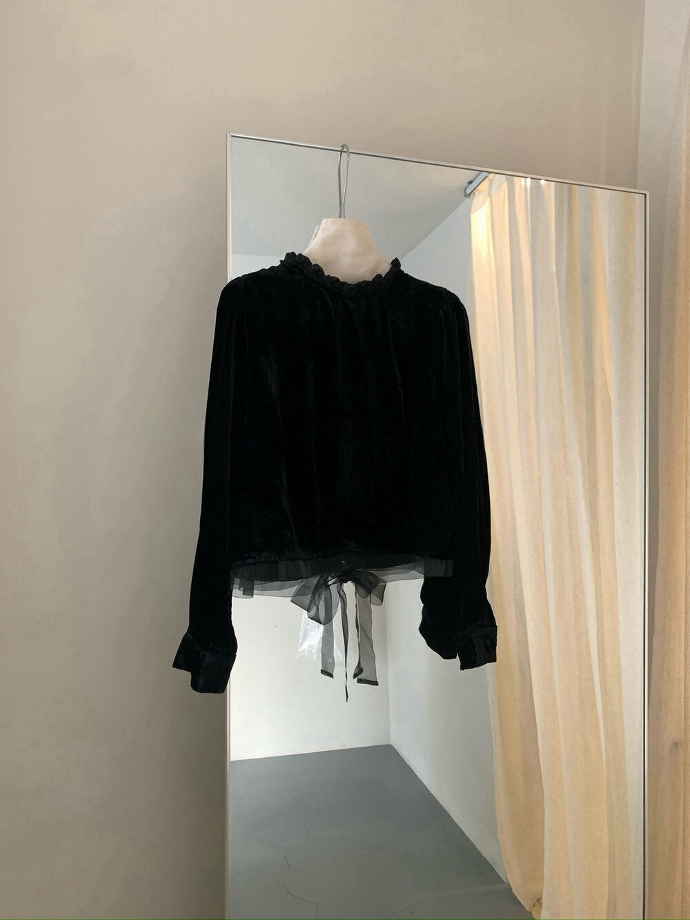 // 氣質絲絨花邊領後綁帶拼lace腳BL