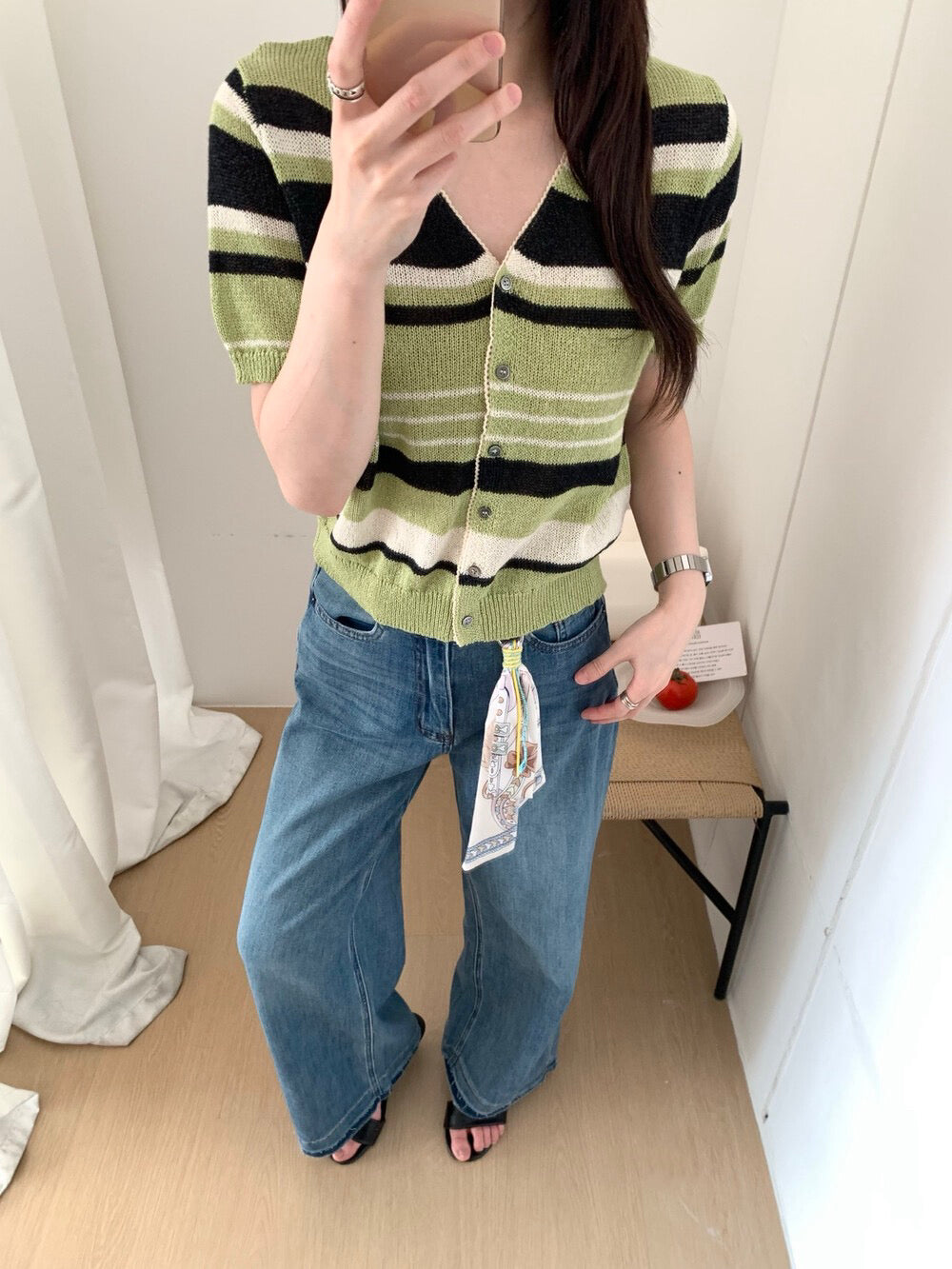 K04 / 透氣拼色間條V領短袖開胸NT