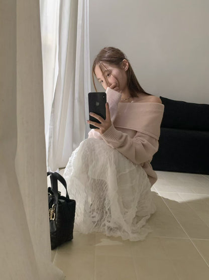 // 溫柔小性感一字領親膚NT