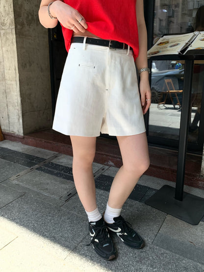 // 撞色小縫線麻質短褲(連腰帶)