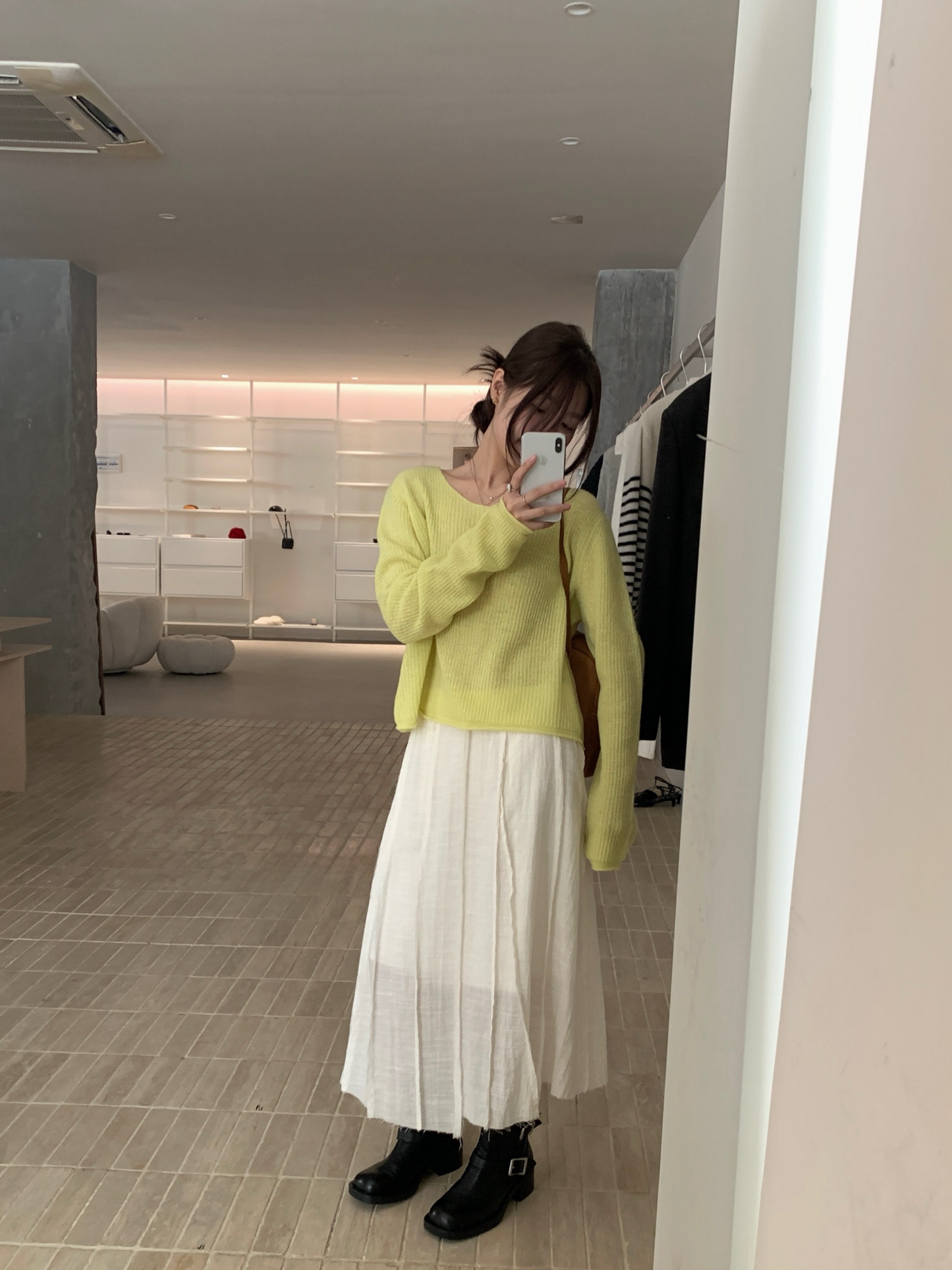 // 卷卷邊直坑紋14色短款NT