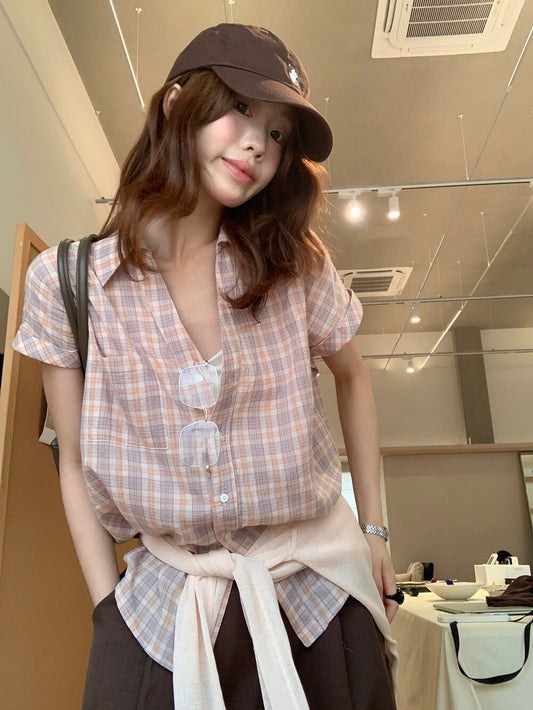 // 復古感拼色格紋恤衫