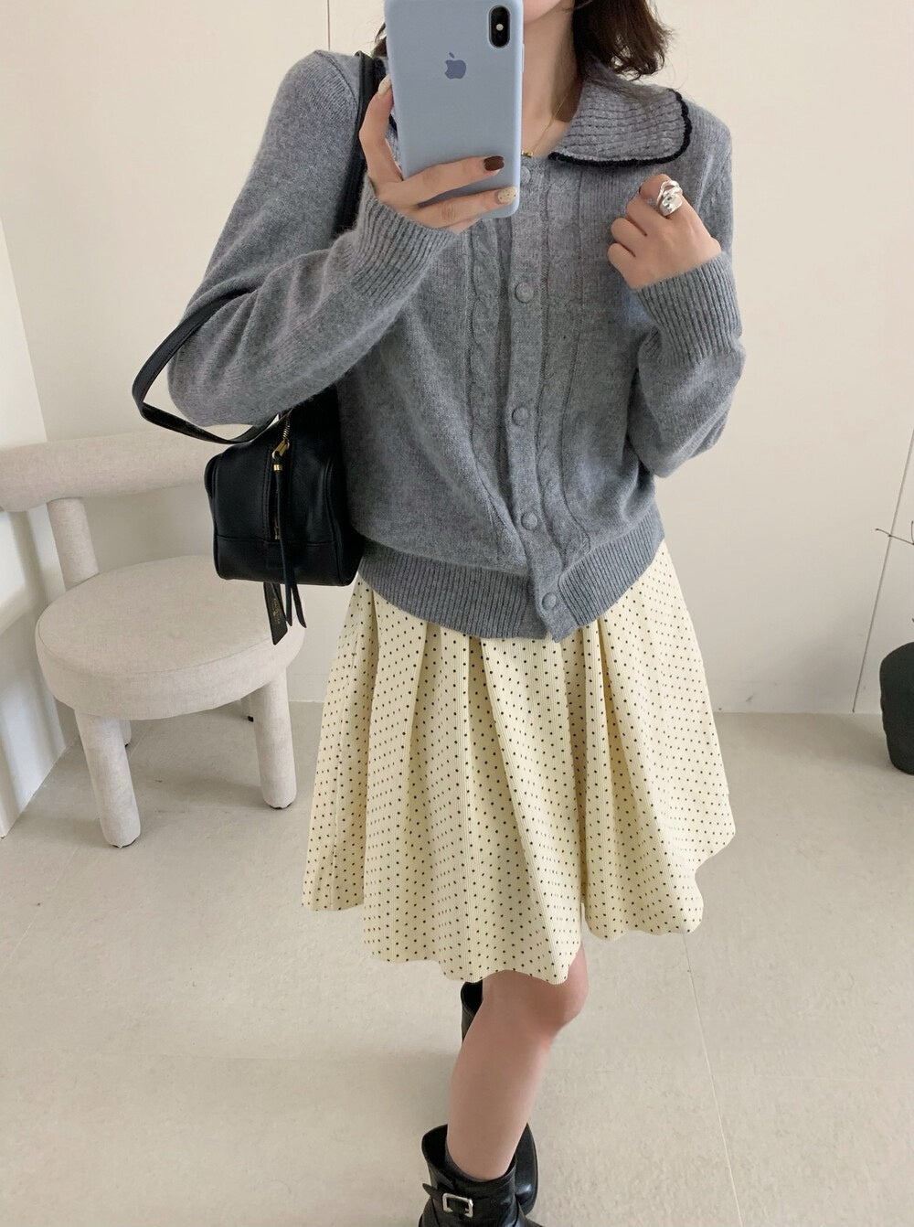 // 10%兔絨撞色花邊領拼麻花紋NT