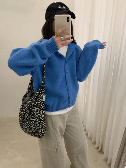 // 質感包扣連帽排扣毛衣