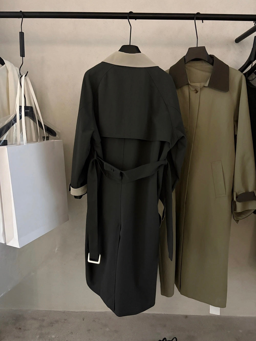 J26 / 撞色翻領復古長款trench coat