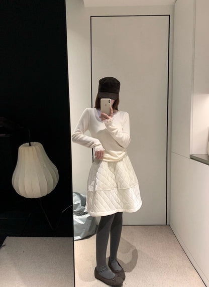 // 減齡款絲絨菱格蓬蓬短裙