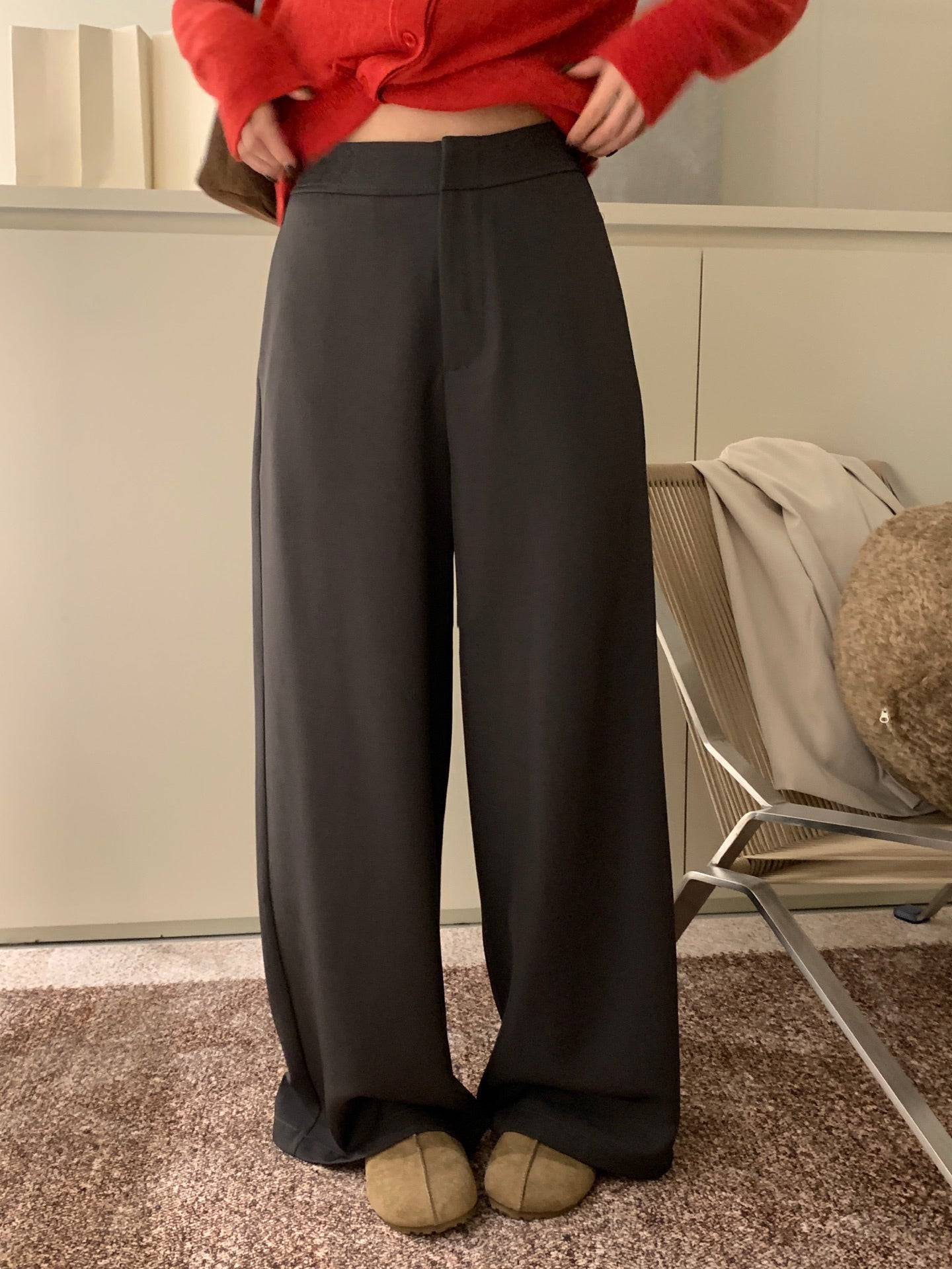 (現貨) // 超顯腿直光版垂感西褲