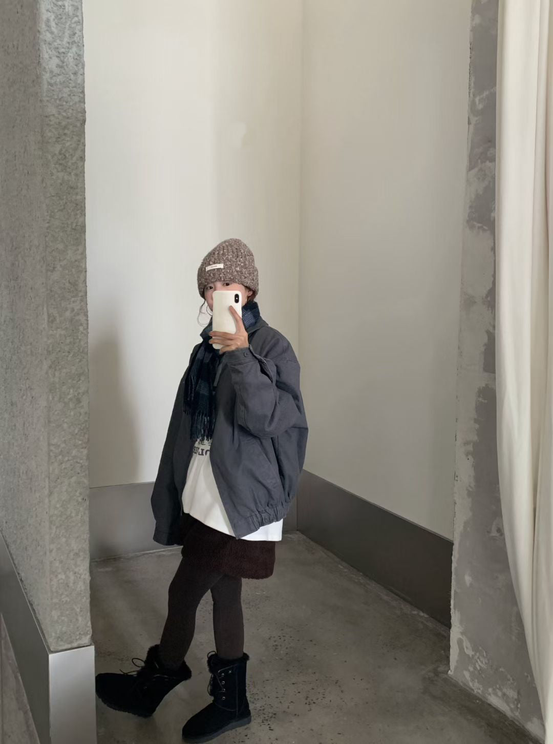 // 復古感做舊夾棉外套