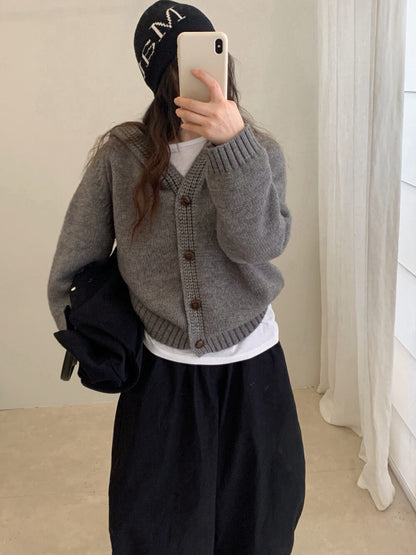 // 八色織紋邊連帽冷外套