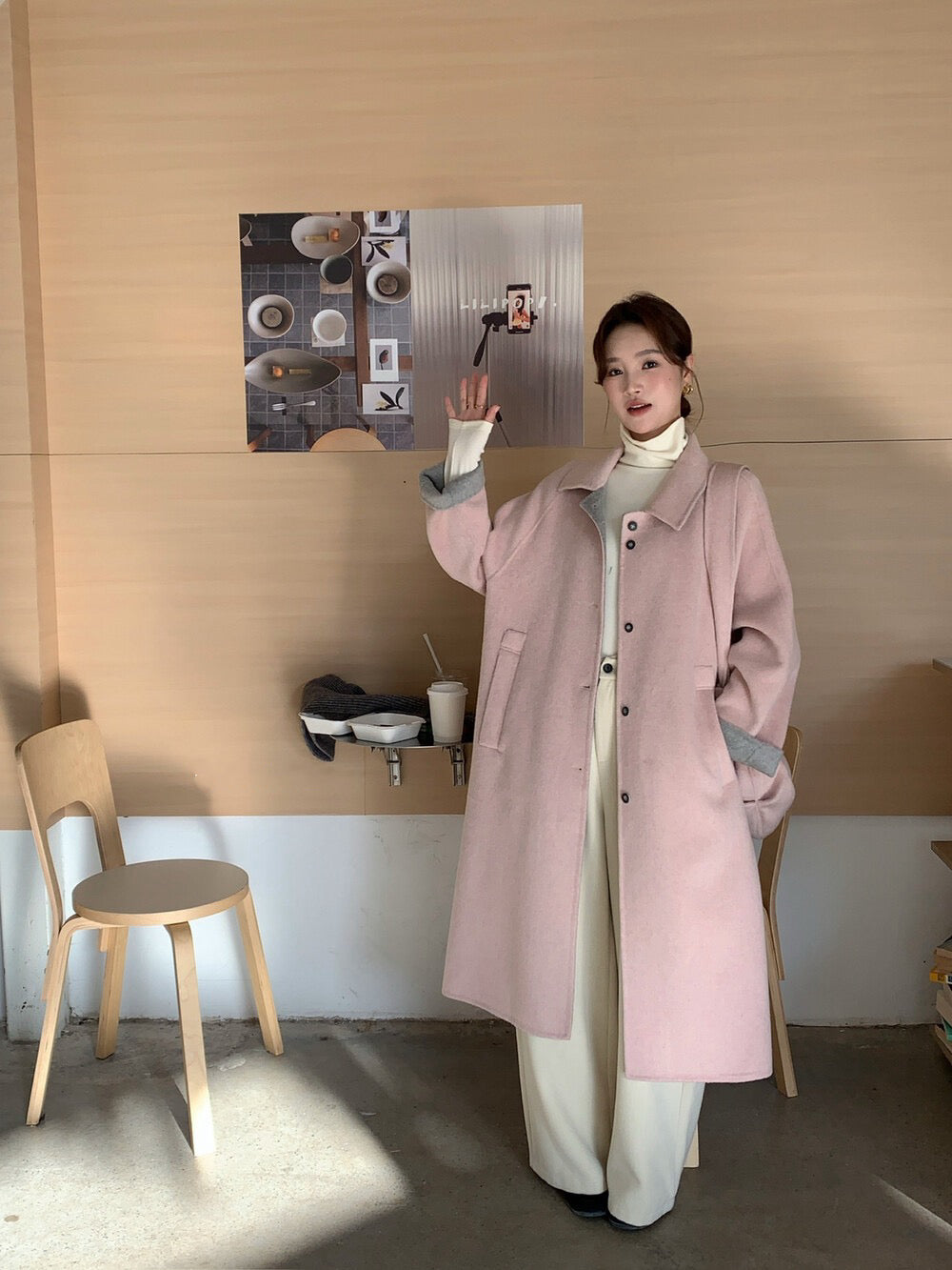 // 100%羊毛簡約翻領長款手工外套(連斜背包)