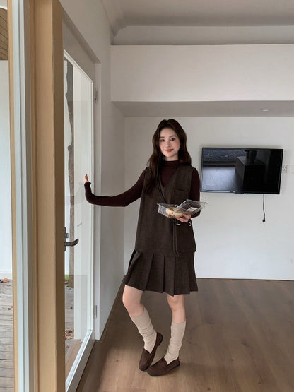 // V領百褶腳背心OPS+高領彈性打底兩件套(連袋仔)