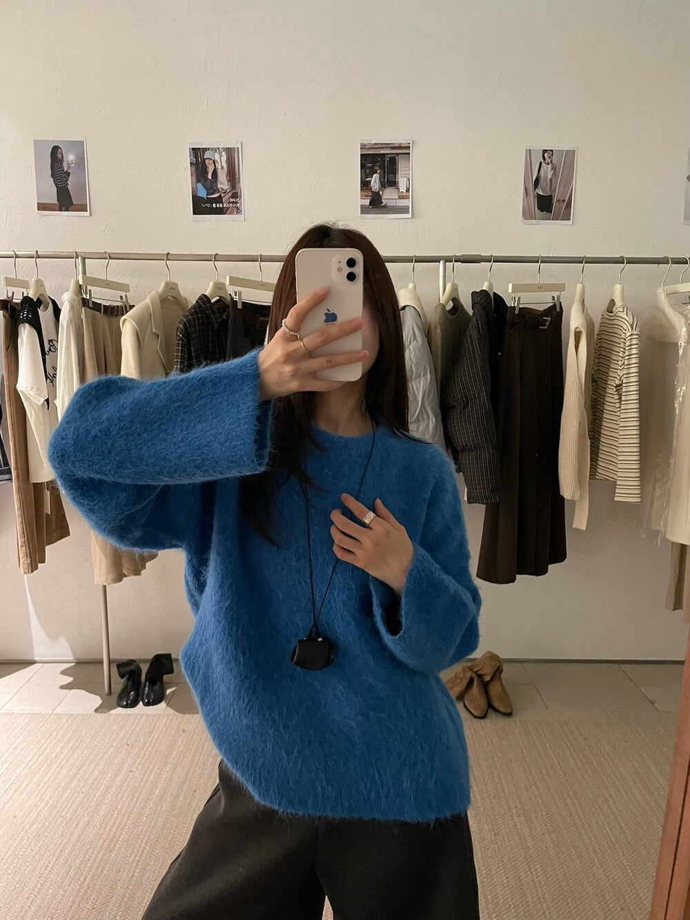 // 軟糯質感拉絨圓領寬鬆毛衣