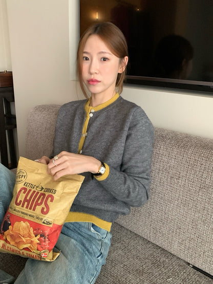 // 撞色疊穿假兩件針織外套