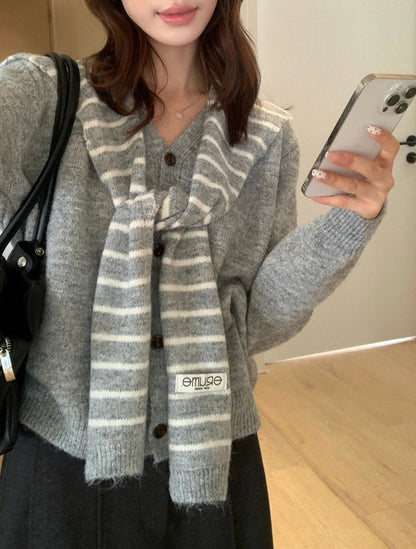 C80 / 柔軟混羊駝毛V領針織外套(連間條披肩)(8%WOOL)
