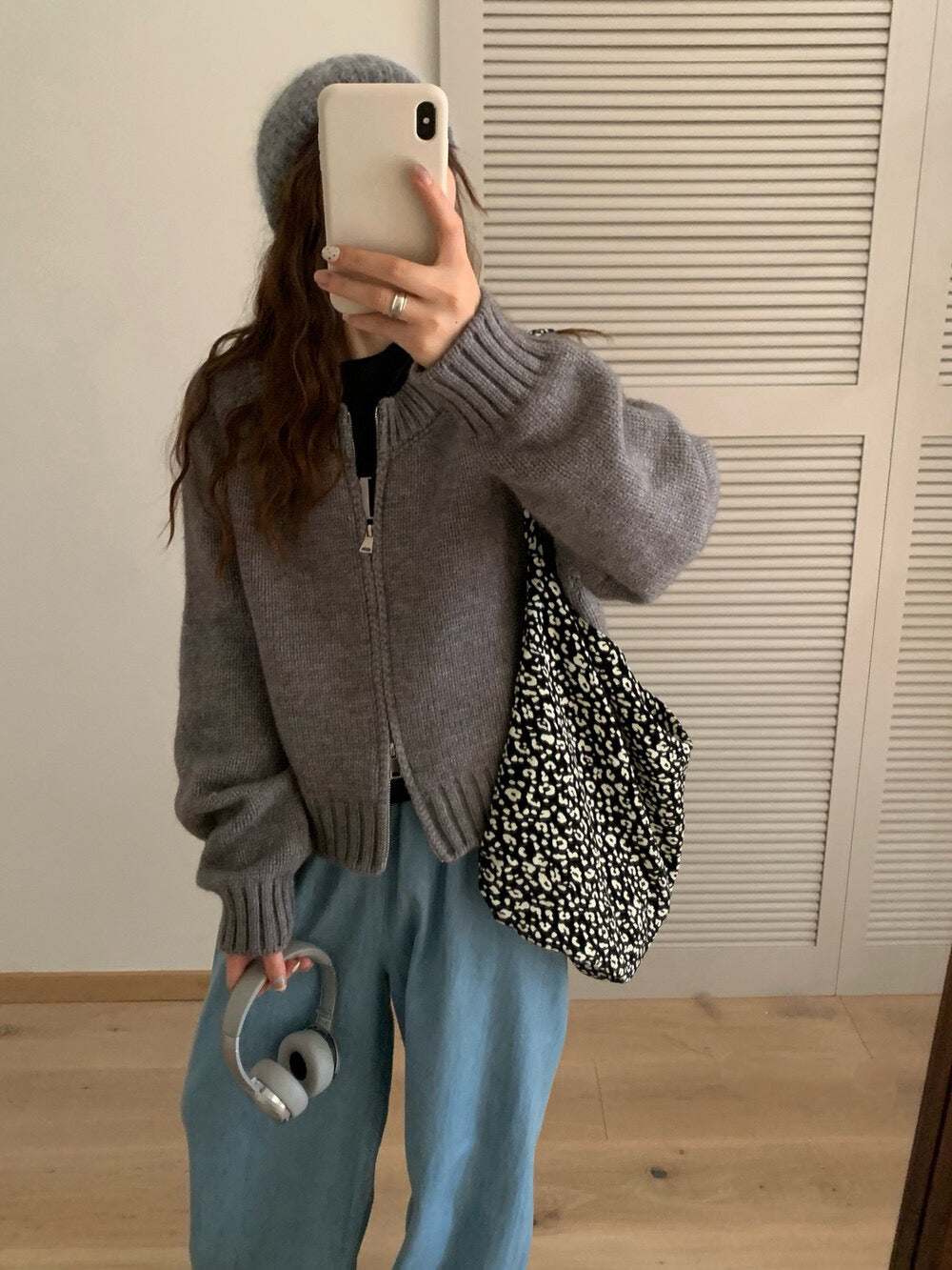 // 檔口爆款10色落肩拉鍊圓領CD