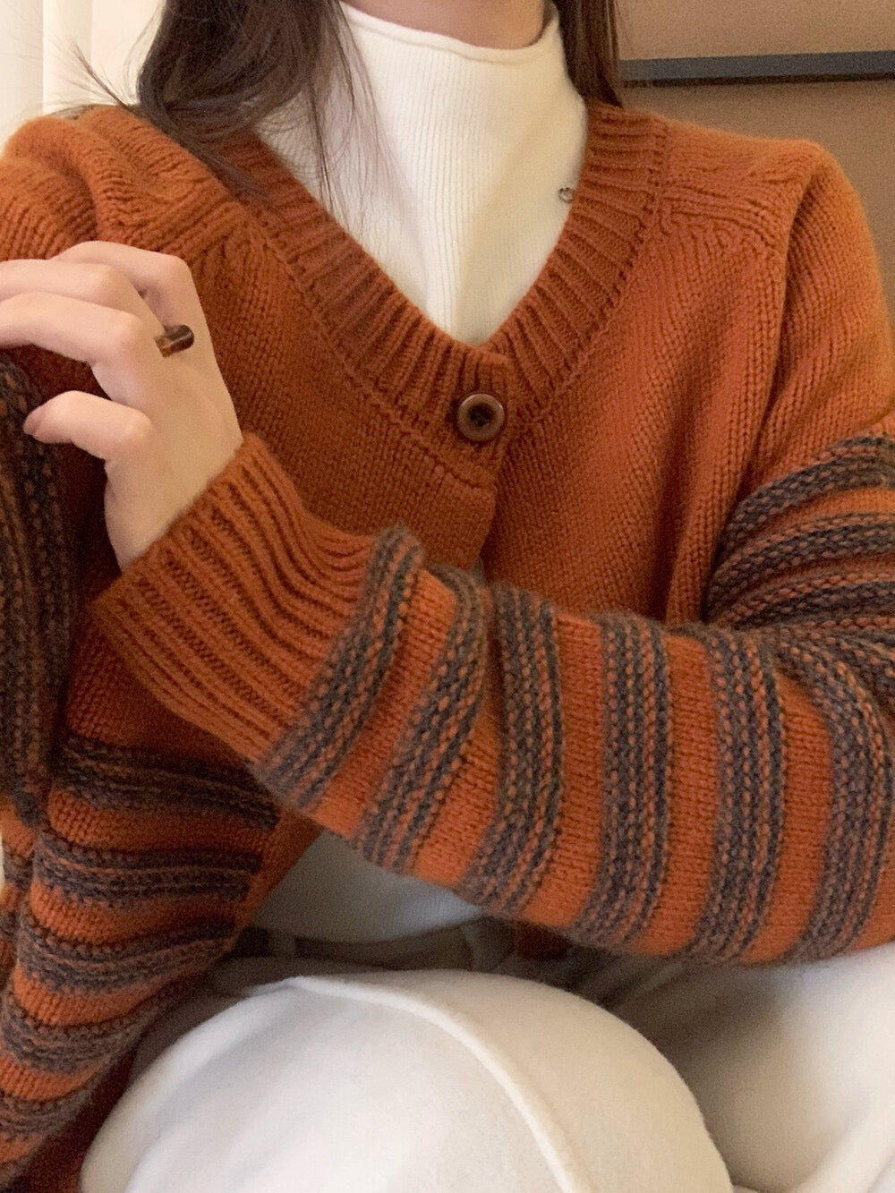 // 100%羊毛立體鈎線半間CD