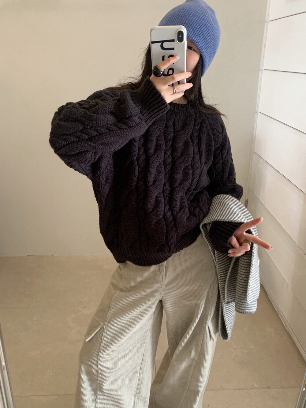 // 復古感扭紋麻花毛衣