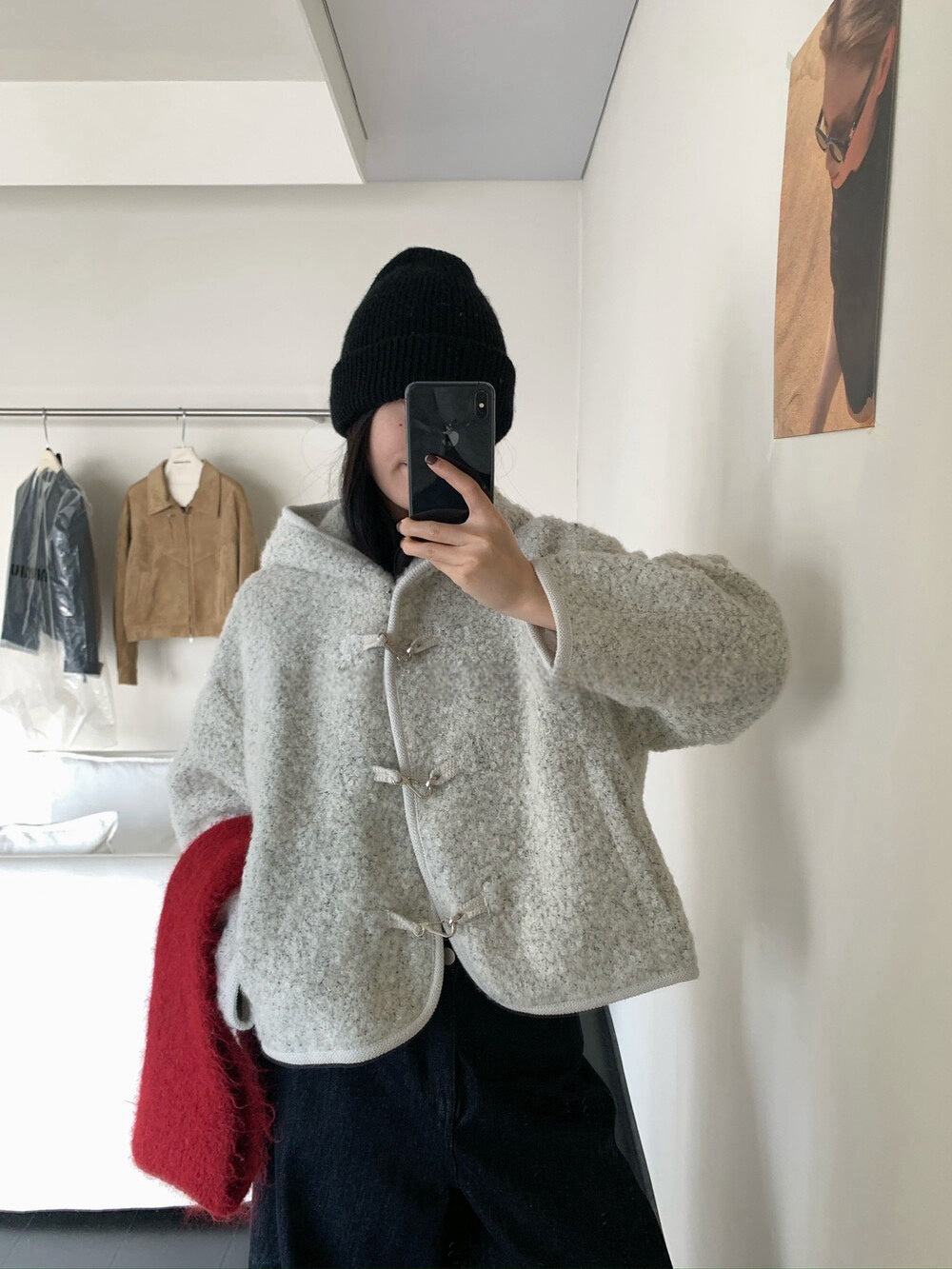 // 10%羊羔毛圈圈絨銀扣連帽外套