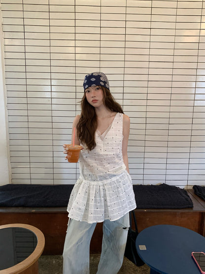 // 肌理感波點拼lace邊V領可束腰中長背心