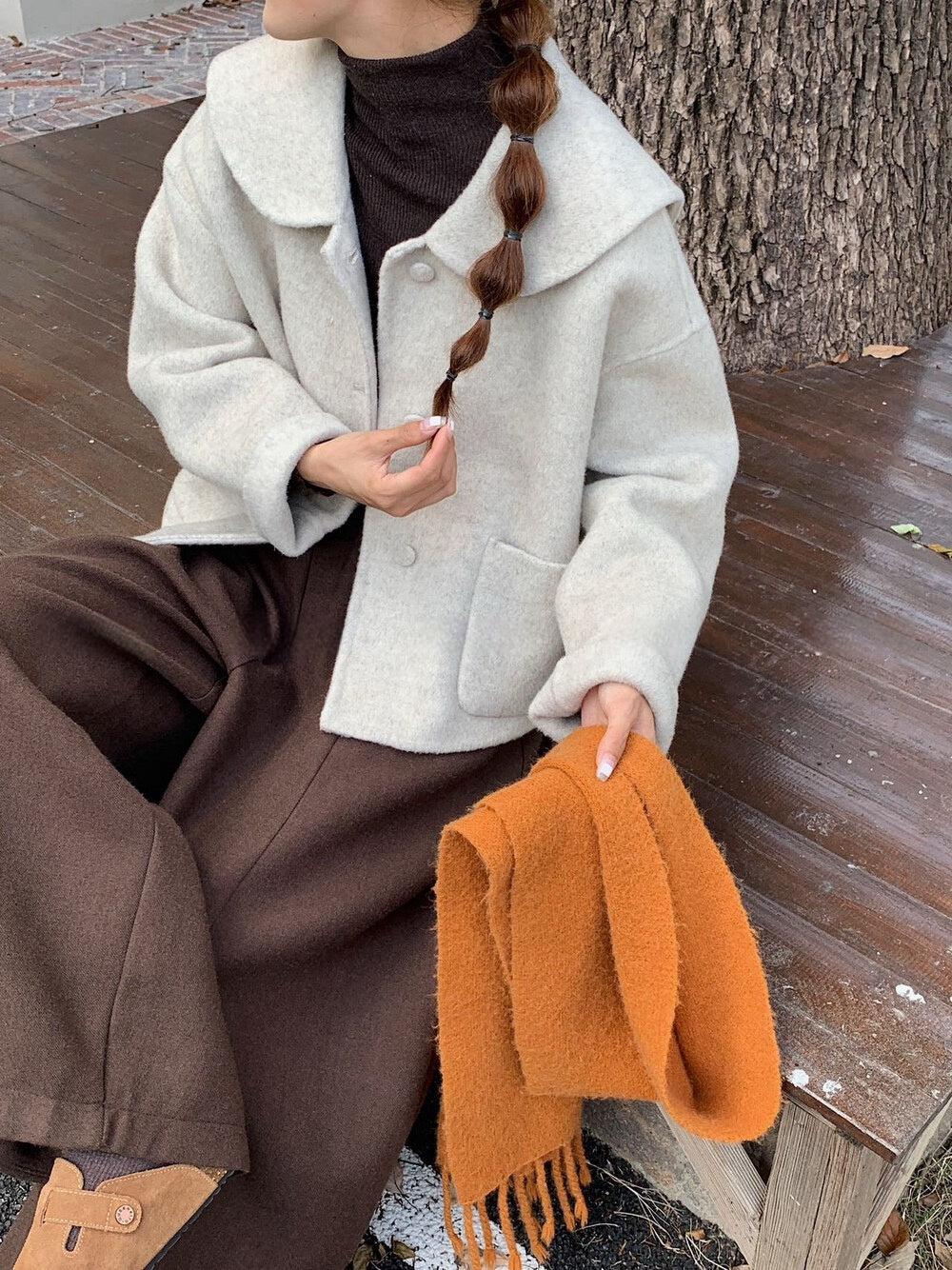 // 100%羊毛可愛娃娃領手工外套