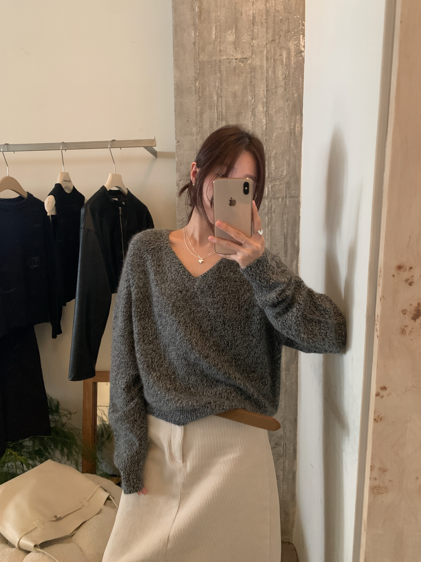 // 高質raccoon V領軟糯NT