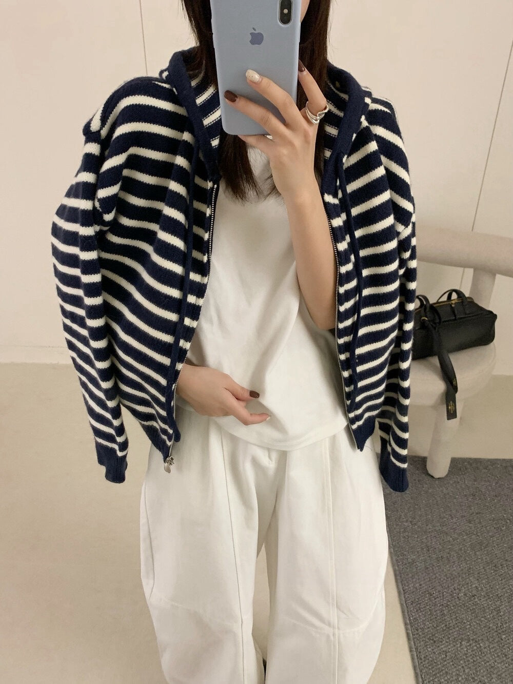 // 鬆弛感上下拉鍊連帽間條CD