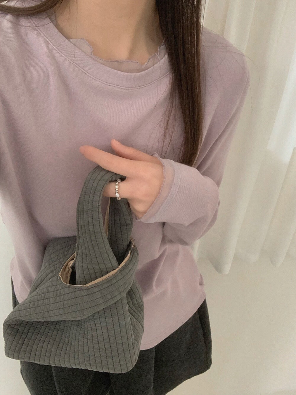 // 5%羊毛拼lace邊超舒服彈性打底上衣