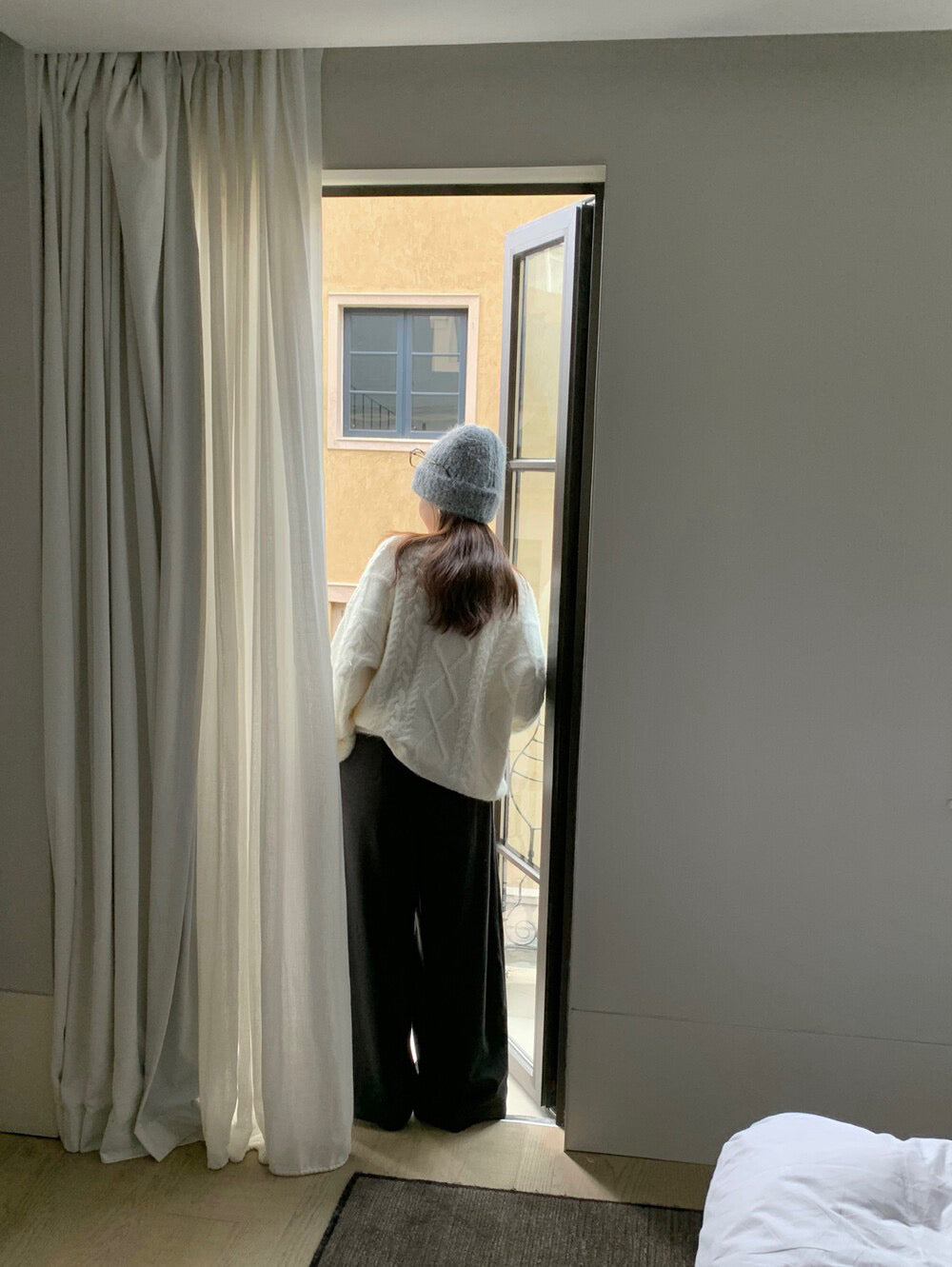 // 10%wool溫柔麻花套頭毛衣