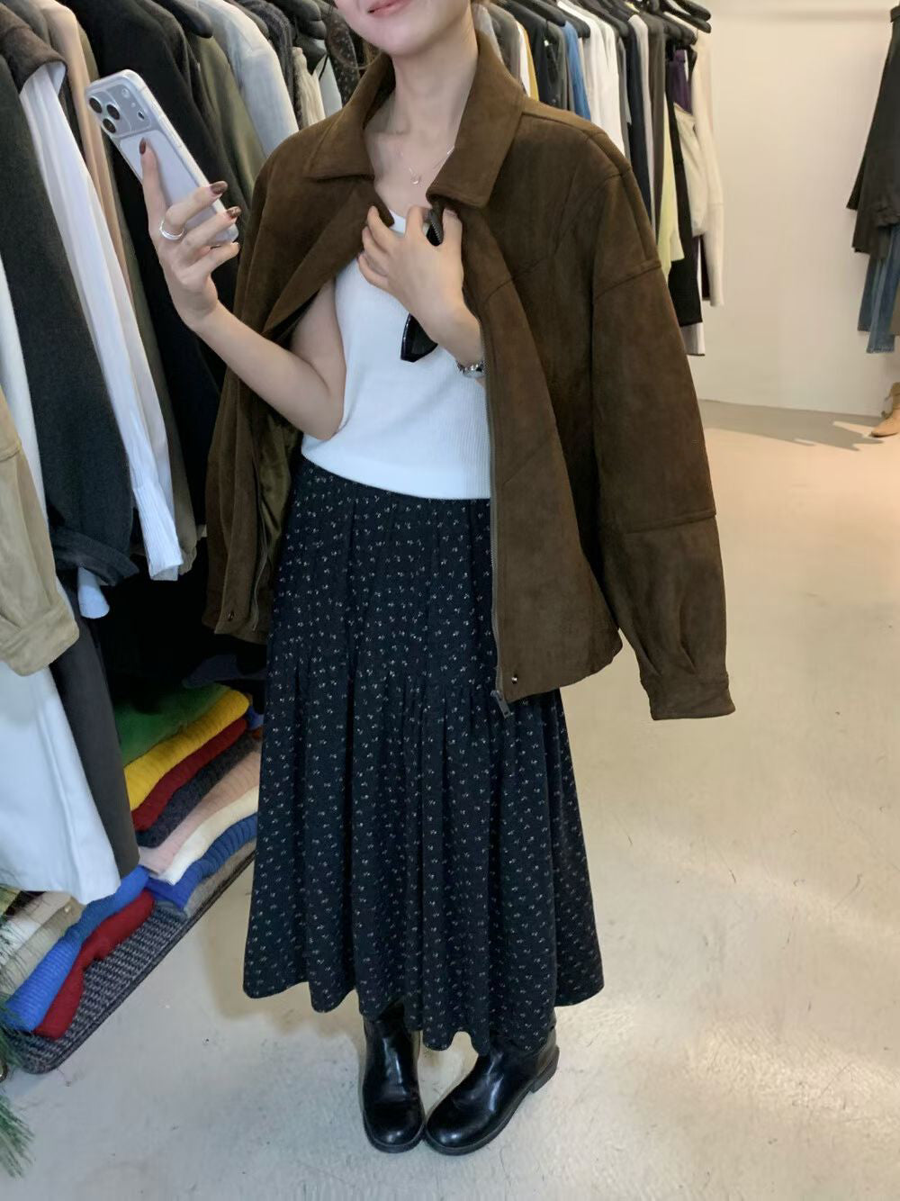 // 帥氣麂皮絨翻領外套